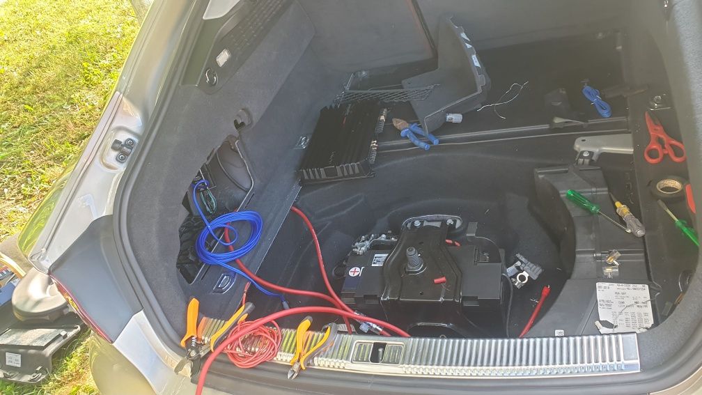 Instalez navigatii subwoofer auto la domiciliu în Arad