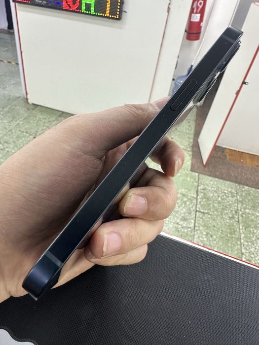 Iphone13 256G все работаиет