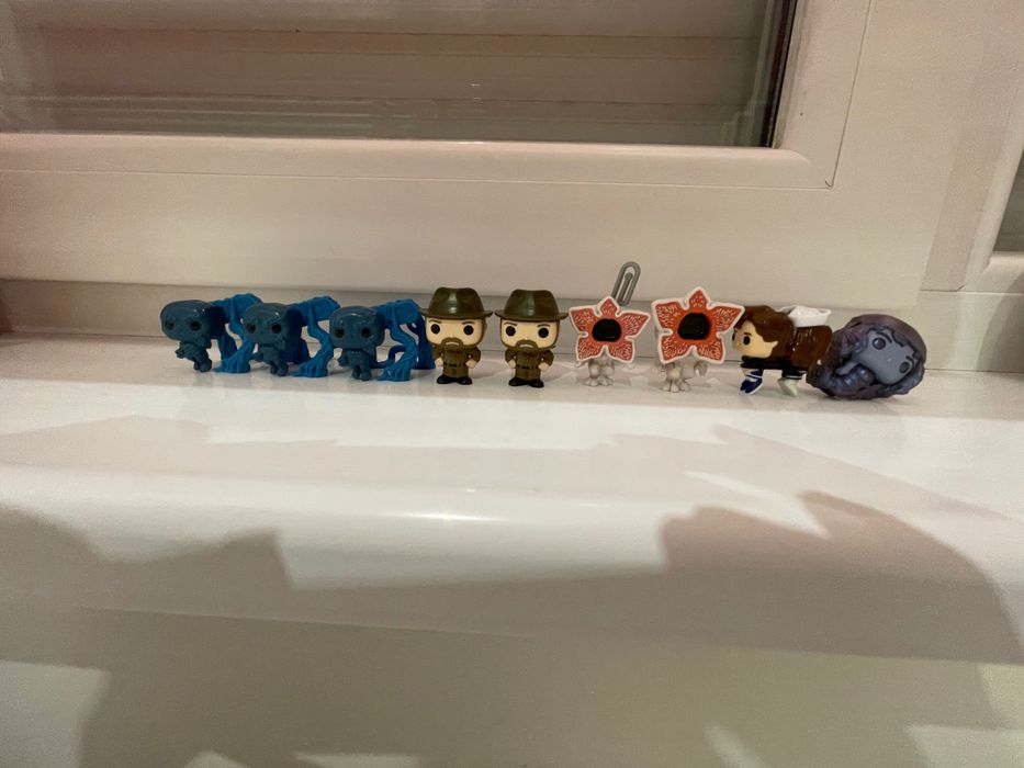 Фигурки на Stranger things