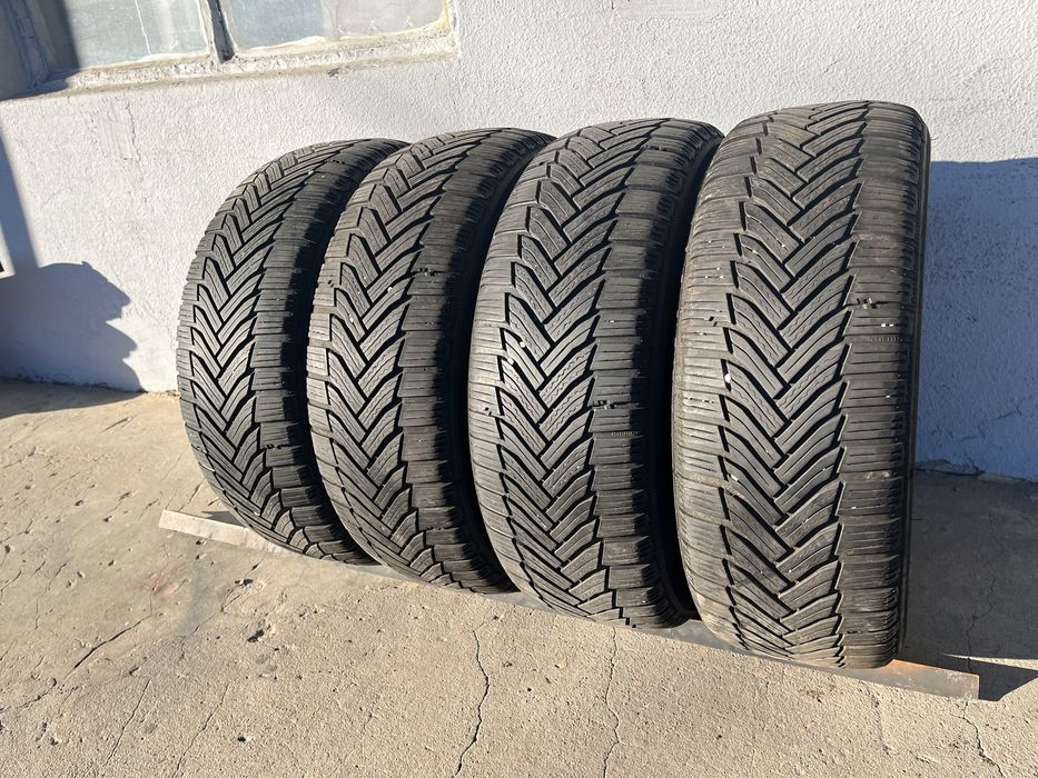 4 бр. зимни гуми 205/55/16 Michelin A6 6 mm DOT 1819/4118