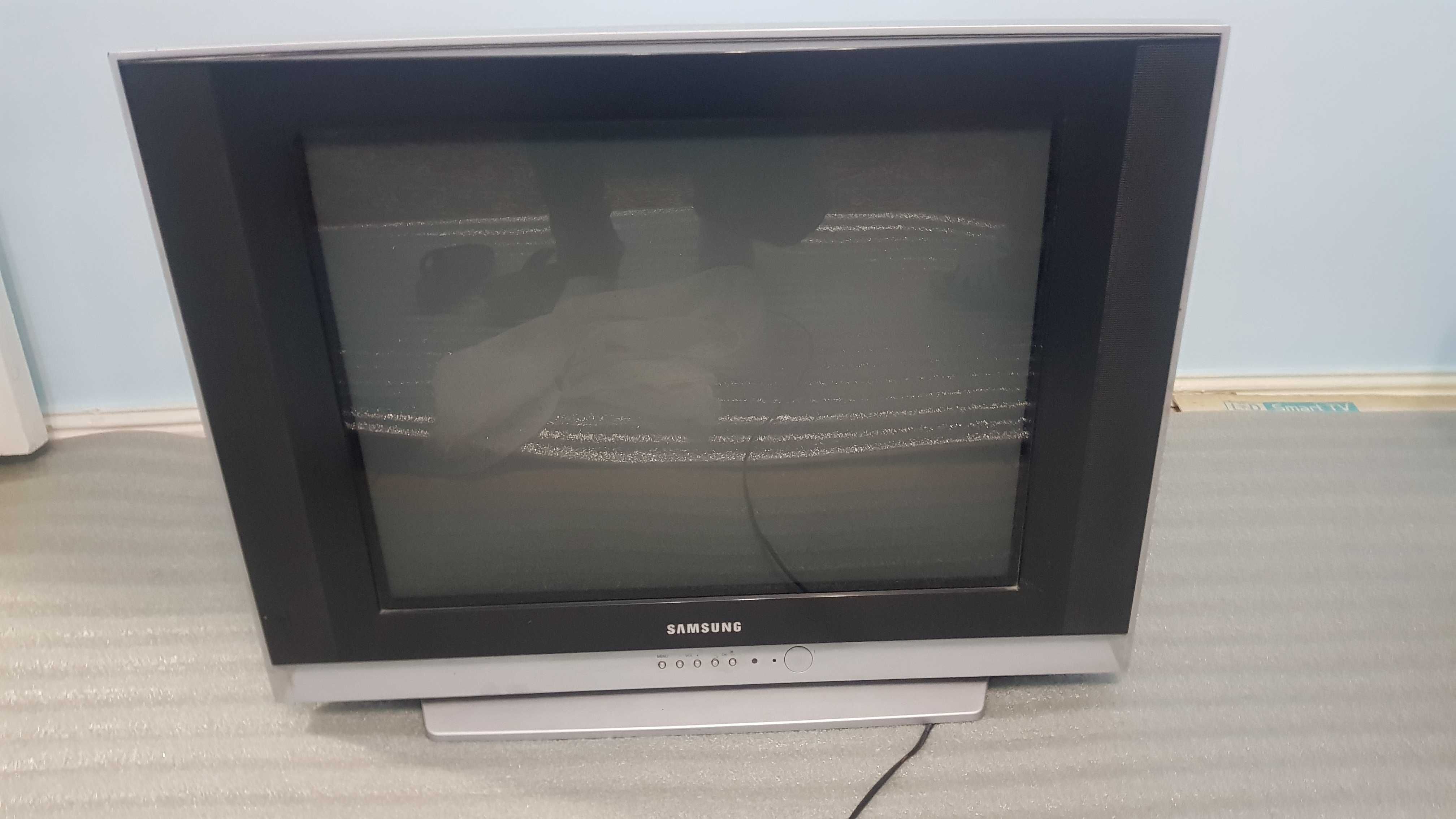 Samsung TV + столик