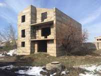Продам не достроенный дом в Отрадном, 300 м.кв