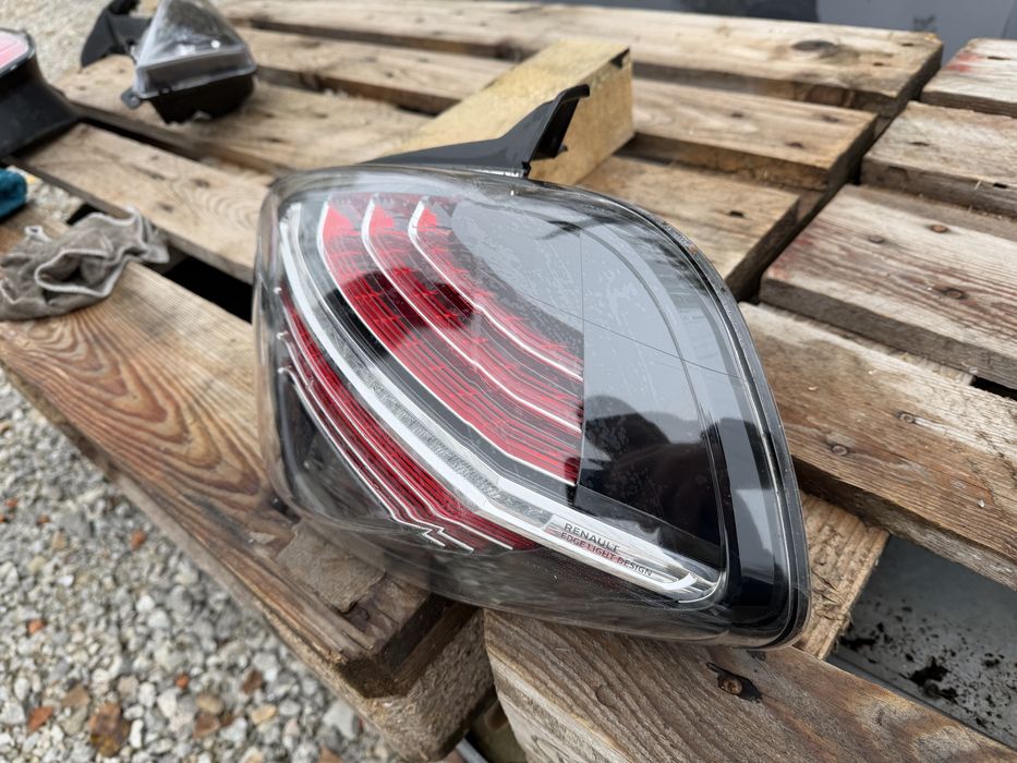 Стоп Renault Zoe