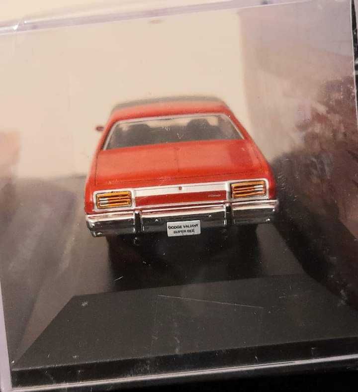 Dodge Valiant Super Bee (1975) 1:43 Ixo/Altaya