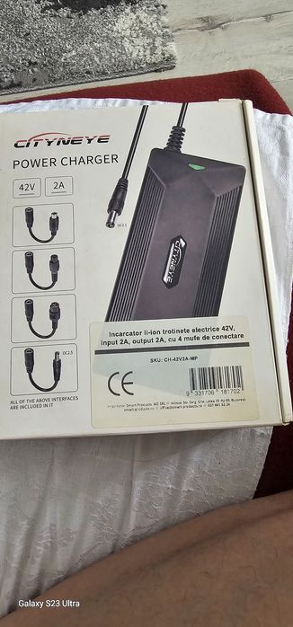 Încărcător trotinete biciclete electrice