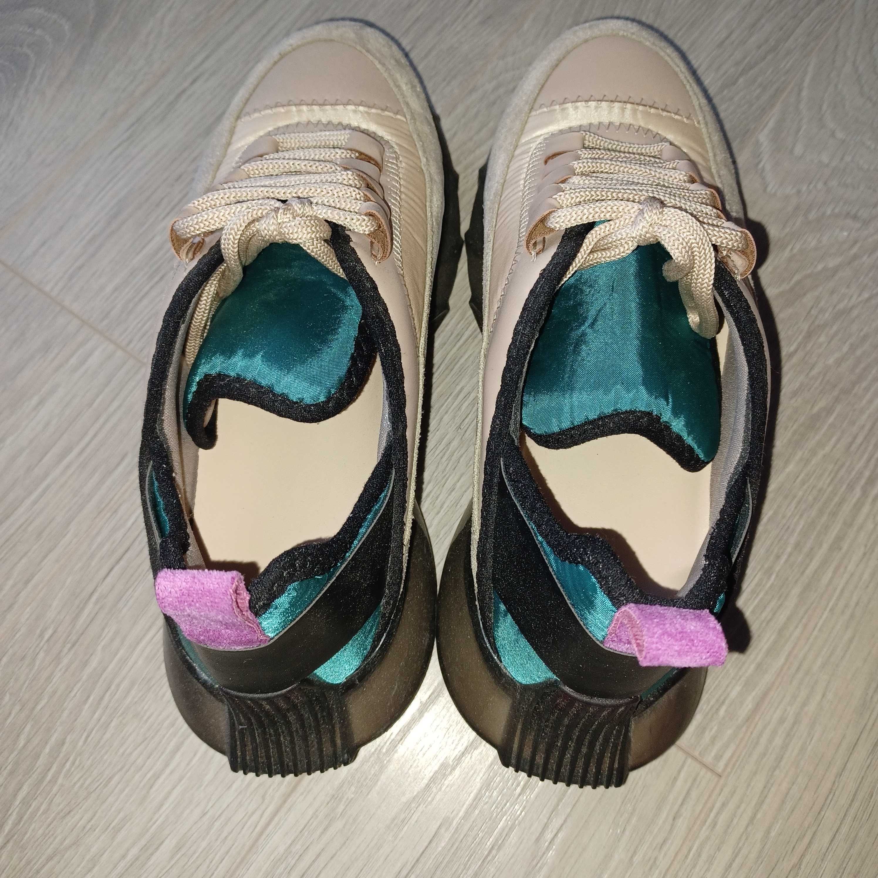 Дамски спортно-елегантни обувки и маратонки Adidas, номер 37