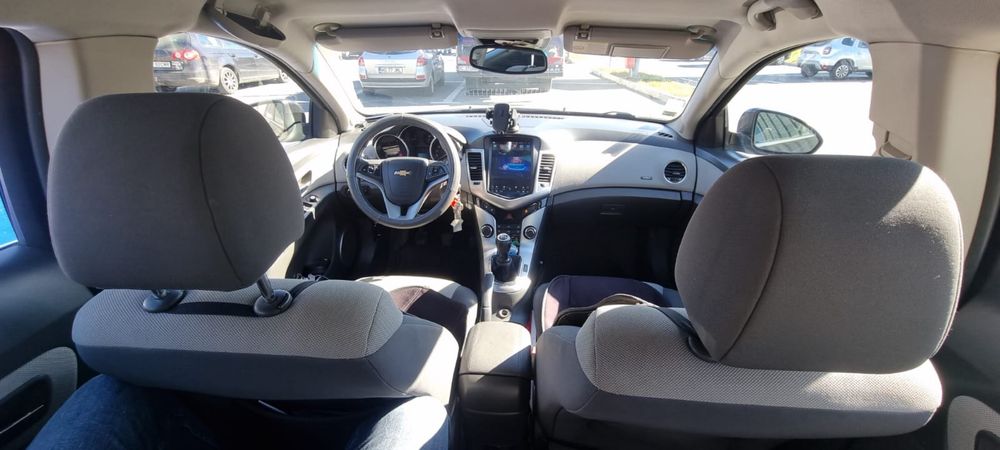 Chevrolet Cruze , an 2010