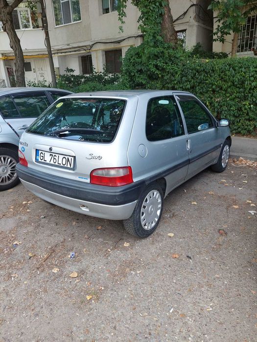 Citroën Saxo argintie