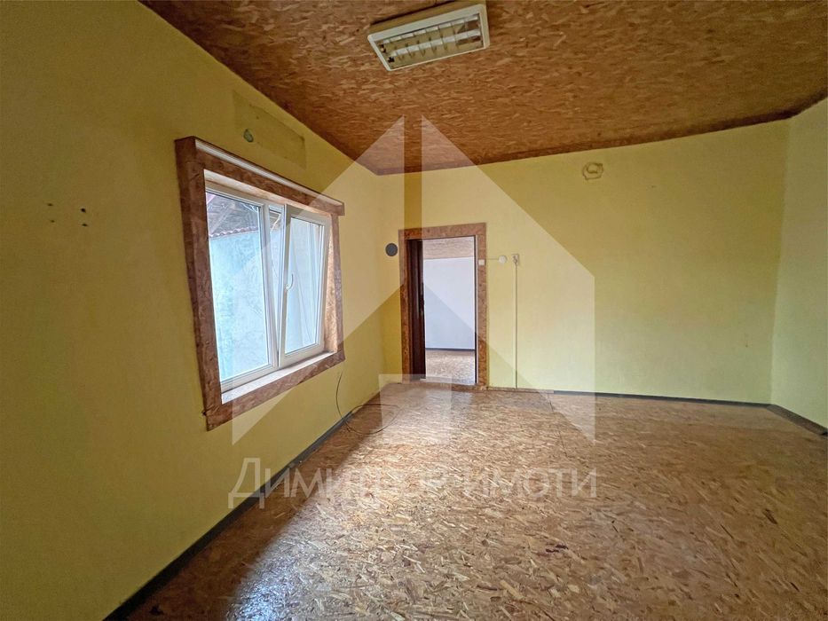 Продава се Къща в Нови пазар - 50 кв.м за 900 €/кв.м - Снимка #7