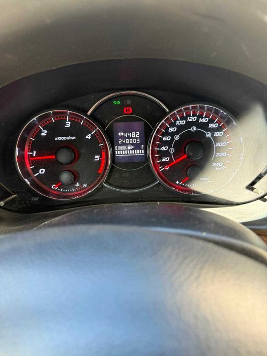 Subaru Forester 2.0 AWD Exclusive – Keyless, GPS, dublu climatronic