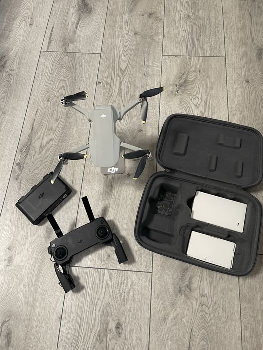 DJI Mavic Mini Fly More Combo