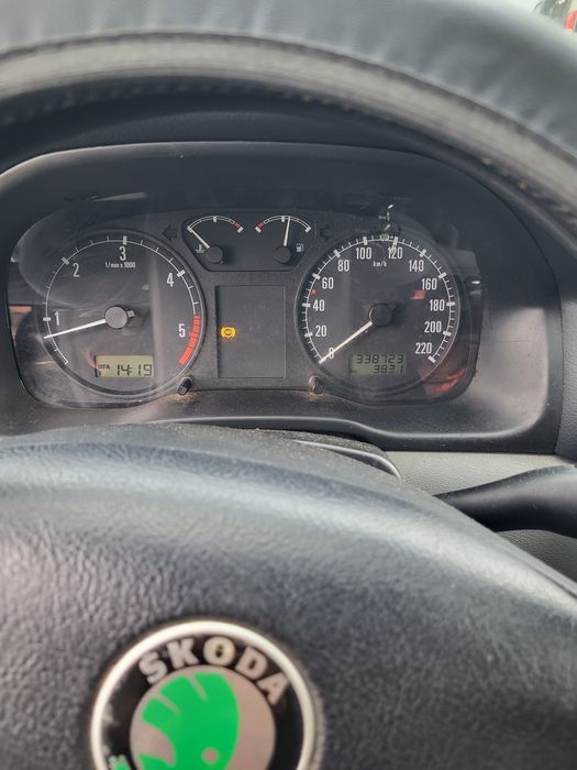 Skoda octavia 1  1.9 ASV 2000