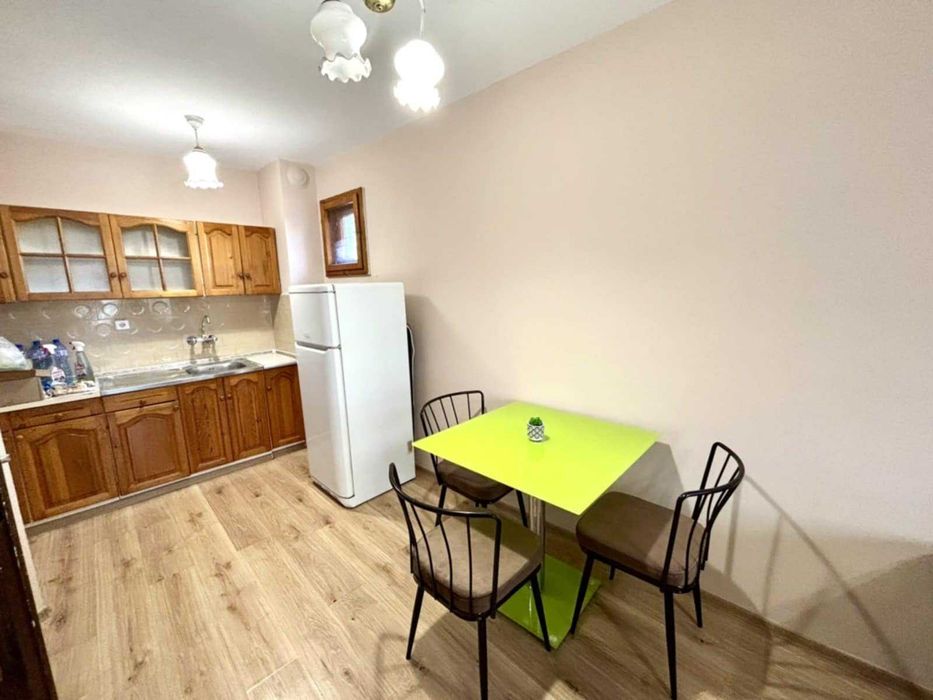 Дава се под наем Тристаен апартамент в Пловдив, Мараша - 82 кв.м за 561 € - Снимка #8