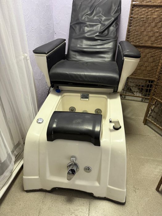 Педикюрное кресло