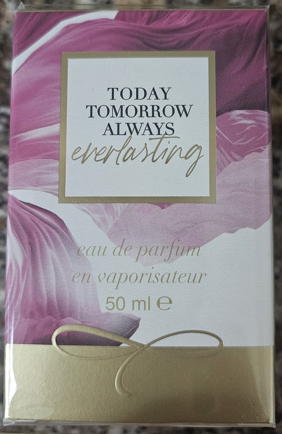 Vând parfum damă Avon TTA Everlasting nou 50 ml