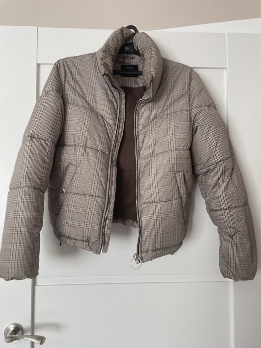 Дамско яке BERSHKA