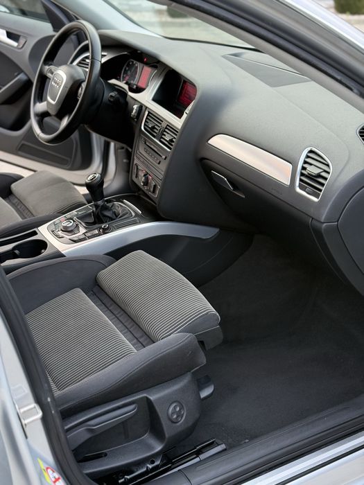 Audi A4 B8 ,1.8 TFSI /160cp/Berlina/Ledurii/Navi/Jante R17 /TOP