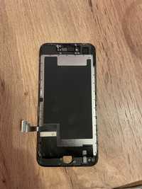 Дисплей за iphone SE 3rd gen със счупено стъко