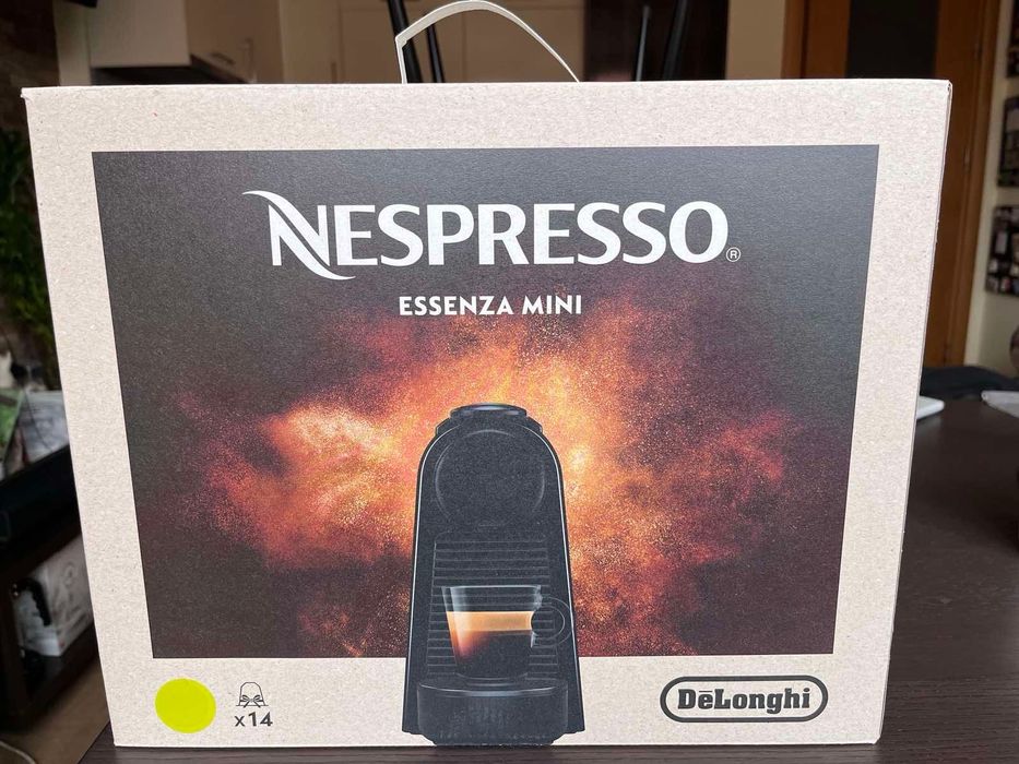 Кафе машина Nespresso Essenza Mini Lime Green