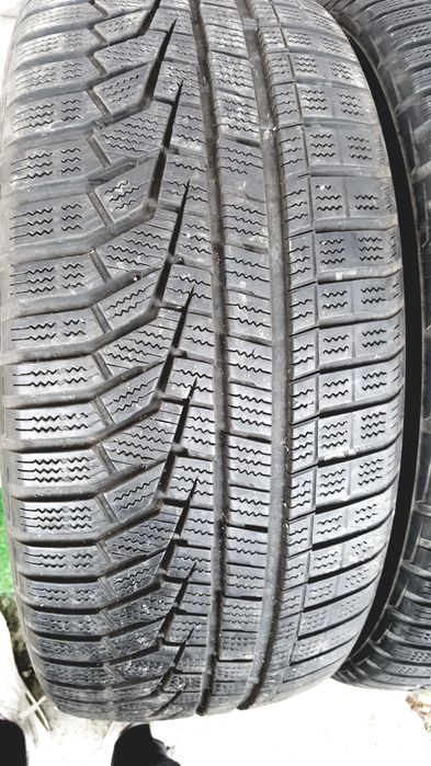 225/55/17,205/50/17,hankook,7-8mm,dot 4515