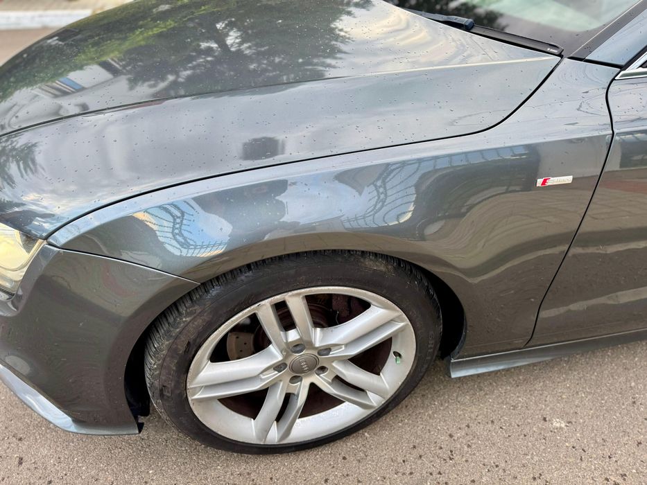 Aripa Fata / Stanga / Dreapta Audi A7 4G S-Line 3.0 tdi 2010 / 2014