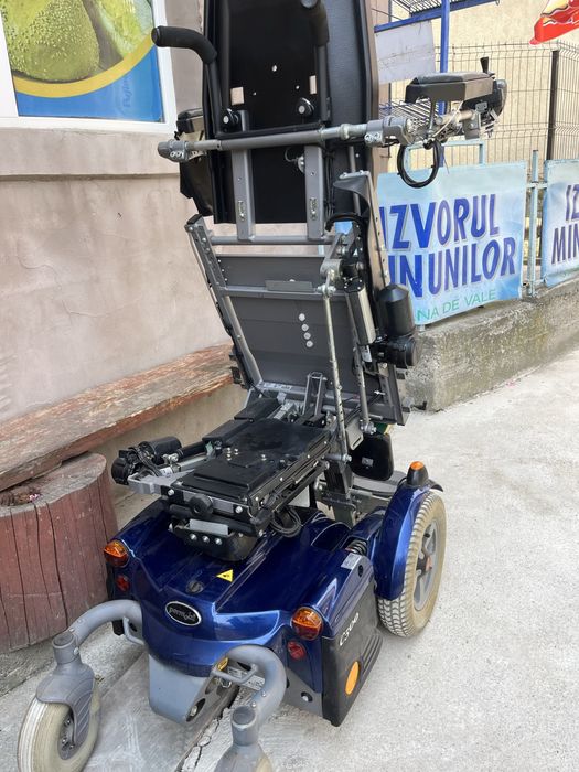 Cărucior electric handicap Permobil C500  cu verticalizare