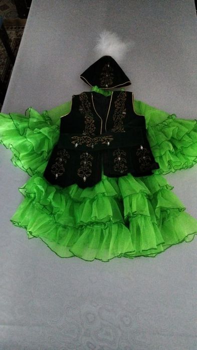 Продаю казахский национальный пляте.