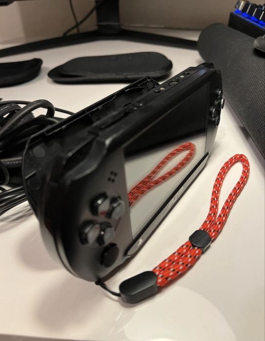PSP Street Modat +Jocuri,Accesorii
