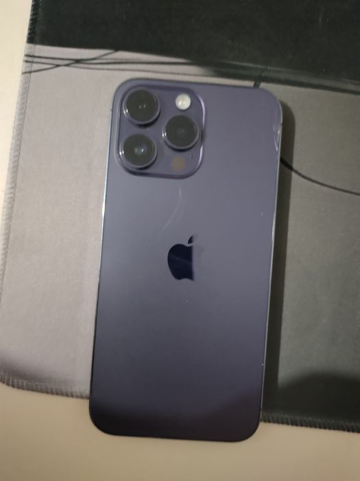 Продаю айфон 14 про макс