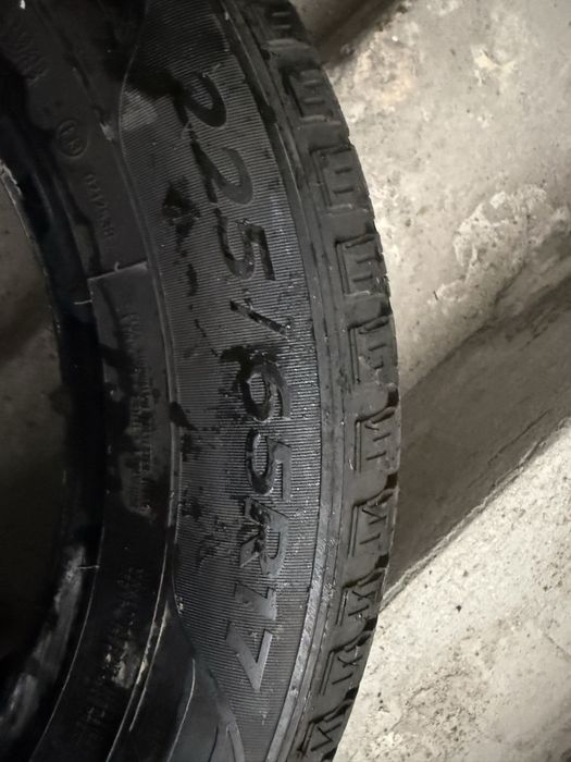 Гуми goodyear efficient grip 225/65/R17