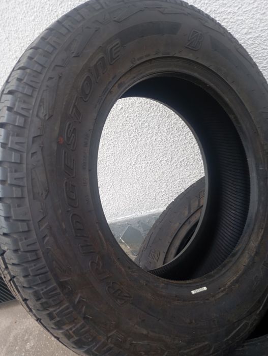Vând 4 anvelope noi 255 70 R18 A/T