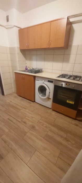 Inchiriez apartament 2 camere  ultracentral
