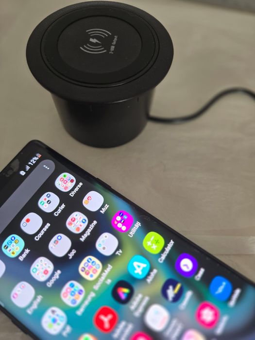 Samsung Note 9 cu stylus pen, incarca doar prin wi-fi (inclus)