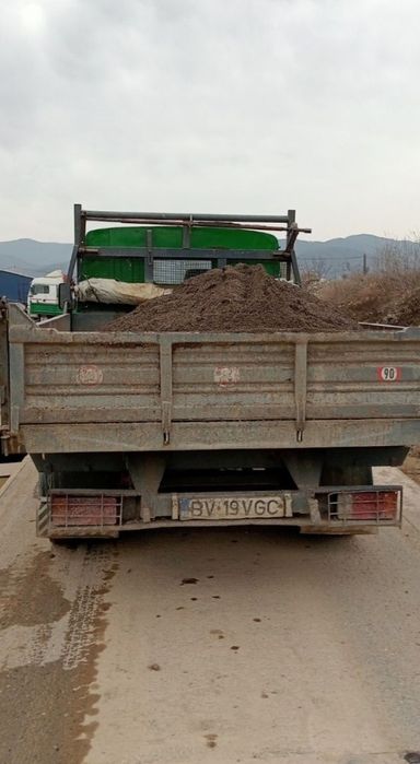 Transport materiale din balastiera