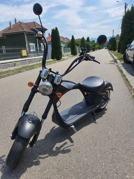 Scooter/chopper electric
