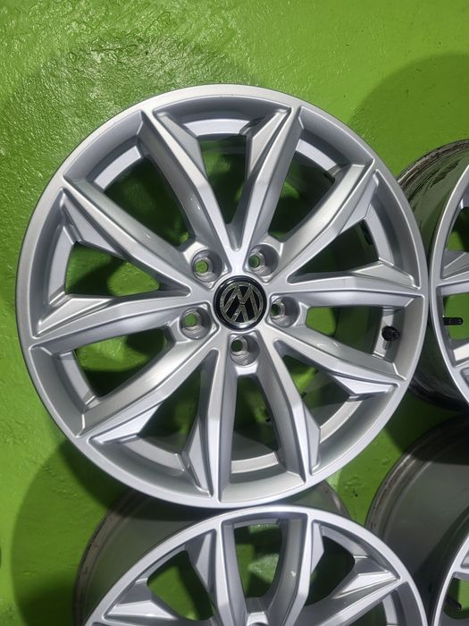 17 5x112 Vw Passat Tiguan Touran Caddy Golf 5х112