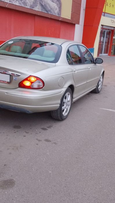 Ocazie Jaguar x Type 2.0 diesel 2000 euro