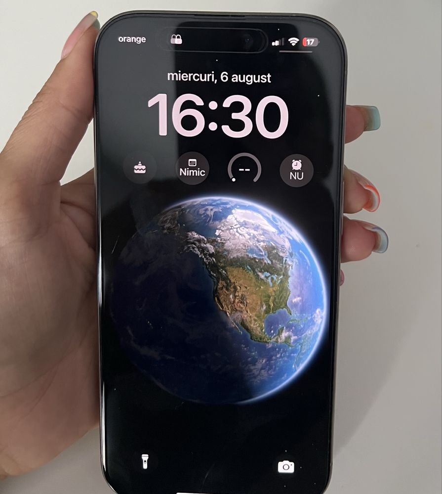 Iphone 16 pro ultizat garantie pana pe 7 noiembrie