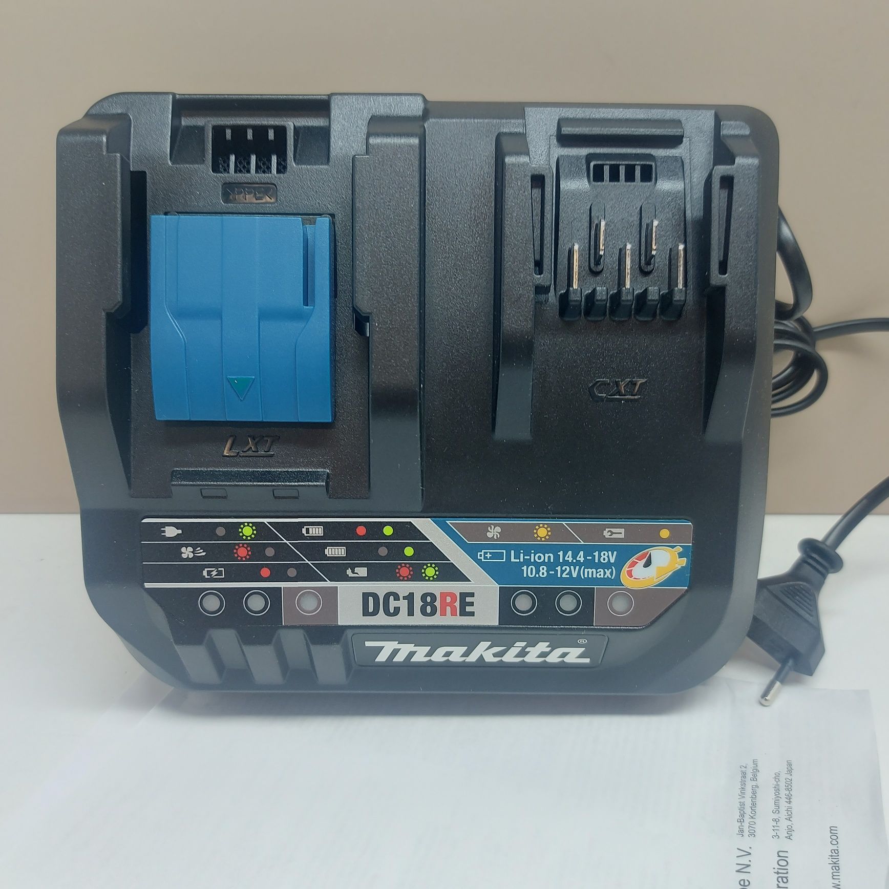 Комбинирано двойно зарядно Makita DC18RE