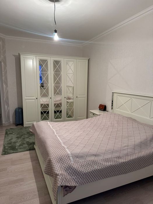 Продается кровать с матрасом