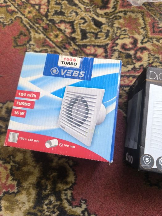 Продам вытяжной вентилятор