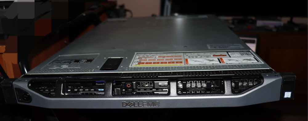 Server Dell PE R630 20 Cores 64Gb H730 1500W EPP 2x10G+2x1Gb +Rail Kit
