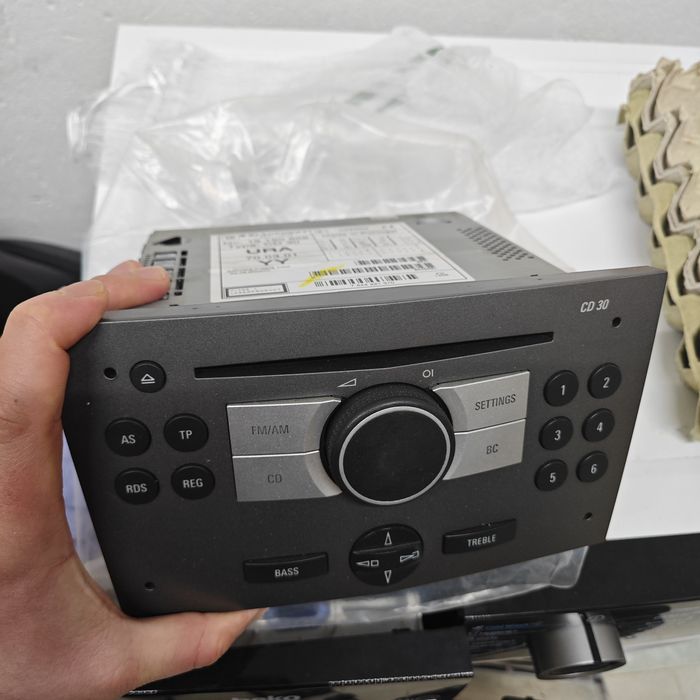 Радио Опел Зафира