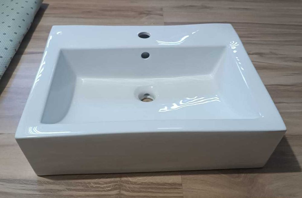 Lavoar pe blat - dreptunghiular