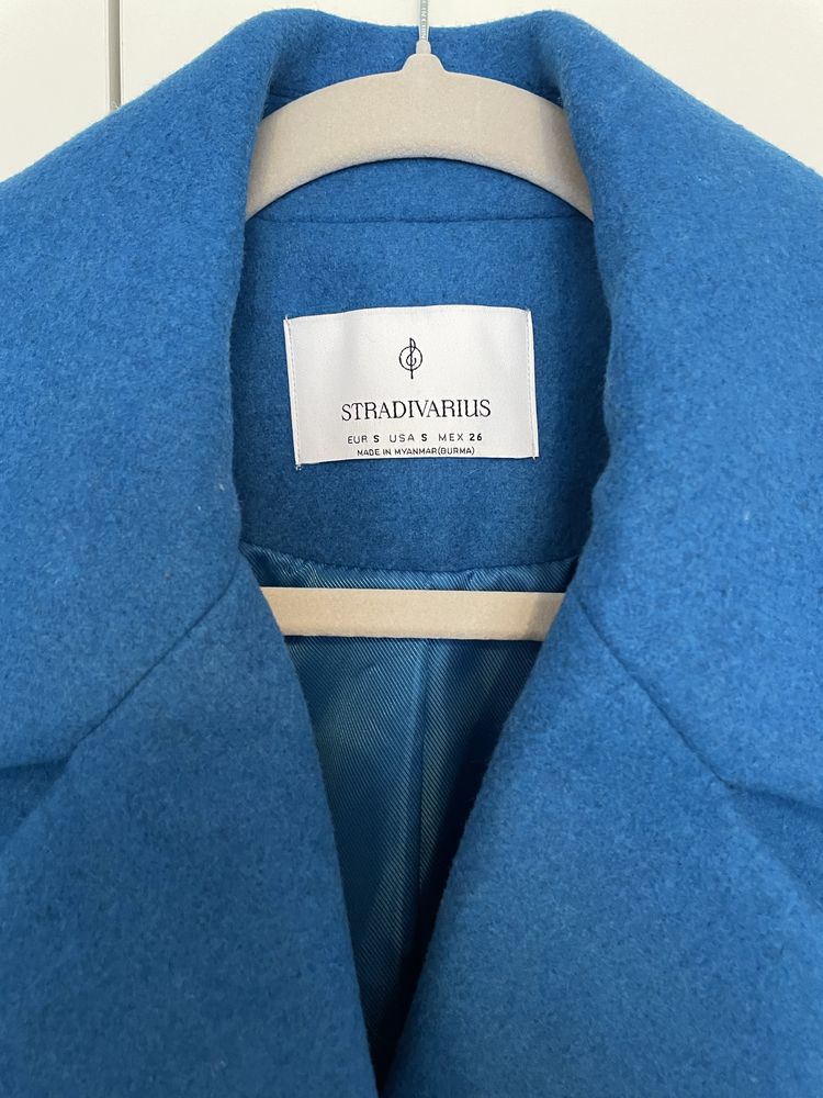 Палто Stradivarius