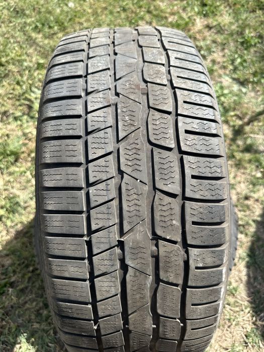 Cauciucuri Continental Iarnă 225/50/17