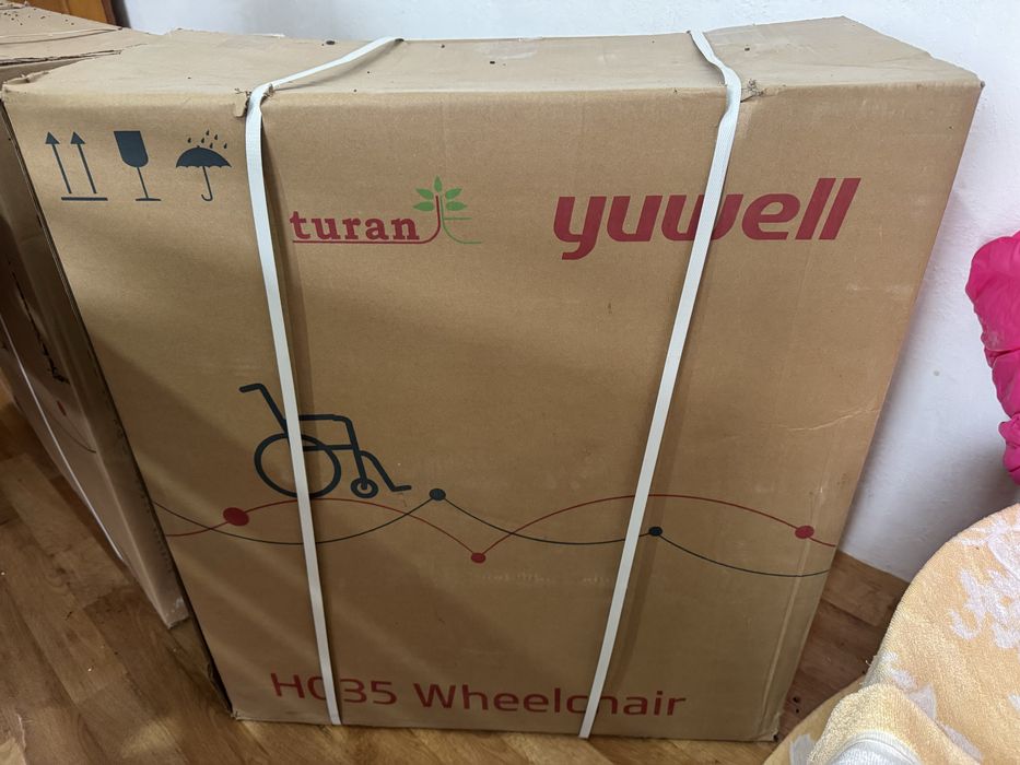 Кресло коляска новая в коробке