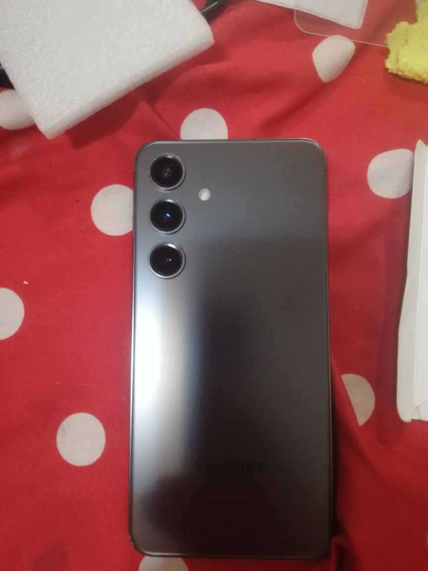 Samsung Galaxu S24