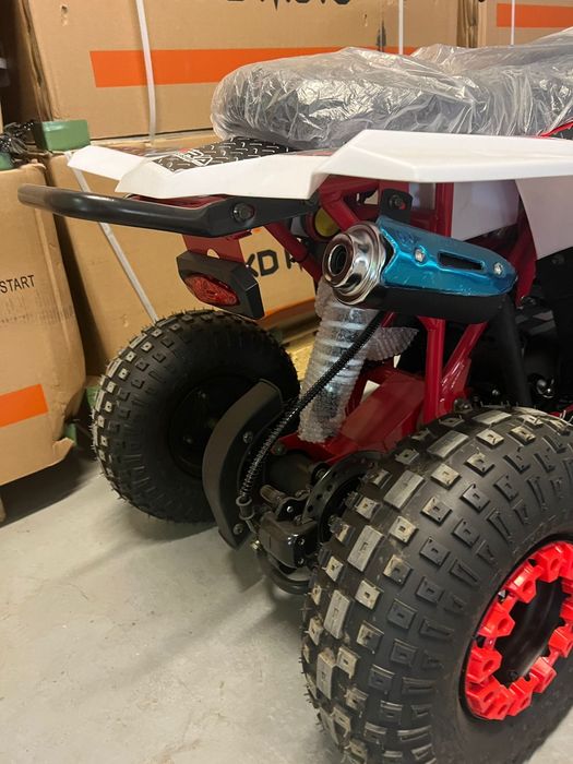 ATV 125cc ultra culoare roșie nu cu livrare și garanție