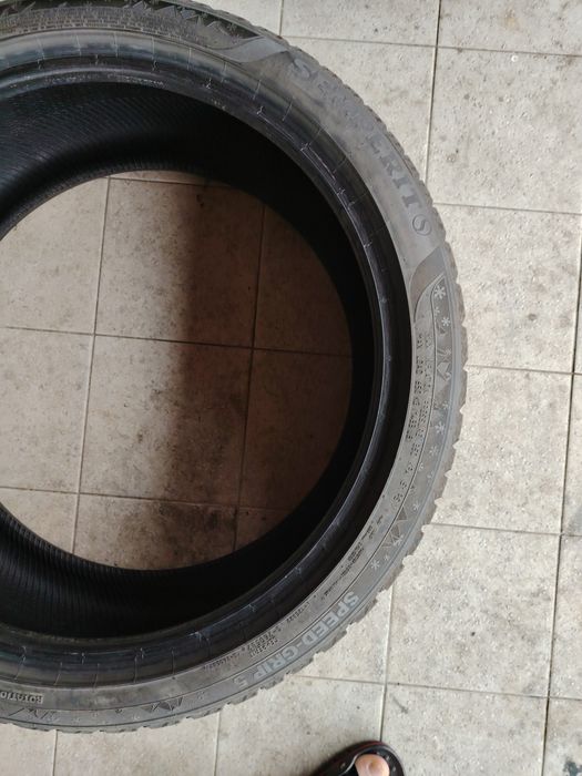 225/40 R19 Semperit Speed-Grip5 W XL profil ca nou M+S Dot 2022-2023
